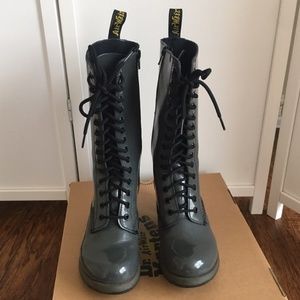 Dr. Martens The Dee Boots US 8